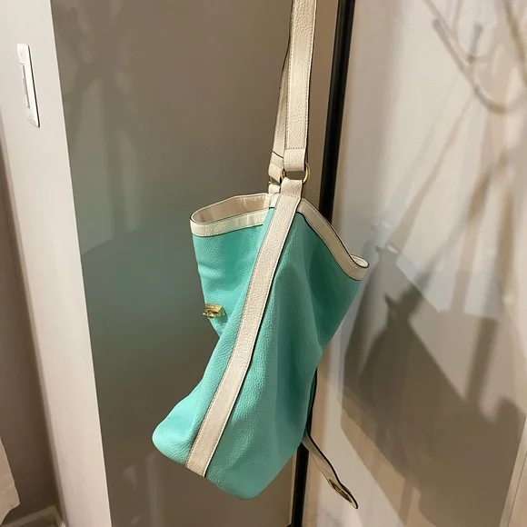 CHARMING CHARLIE TIFFANY BLUE HOBO 👛 - Picture 3 of 4